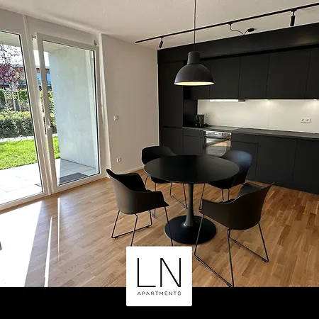 Apartamento Modernes Neubau Mit Garten&terrasse Ideal Für Urlaub Oder Business Biberach an der Riß