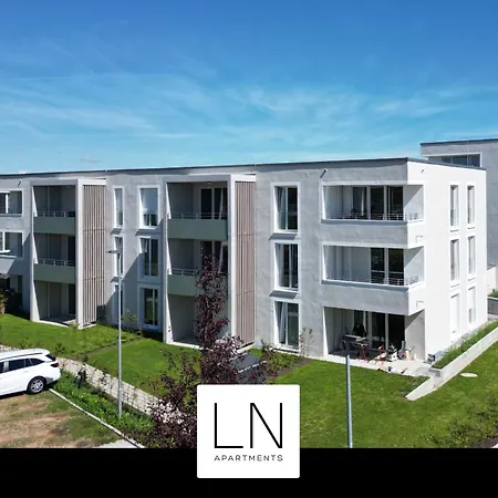 Neubau In Lage Von Biberach Apartment